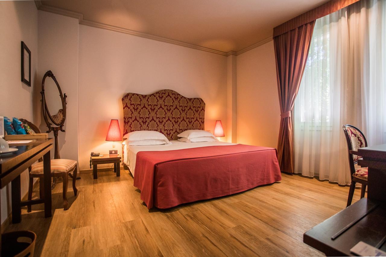 Hotel Casali Cesena Eksteriør bilde